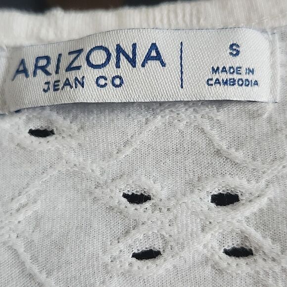 Arizona Scoop Neck White Eyelet Cropped Peplum Blouse, Puff Sleeves, S - Picture 4 of 6